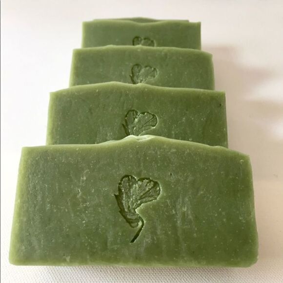 𝅺4 Avocado Soap Bars - Picture 1 of 1